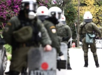 Επεισόδια στο Μαρούσι: Ανταλλαγή "πυρών" ανάμεσα σε αστυνομία και πυροσβέστες – Ελλάδα