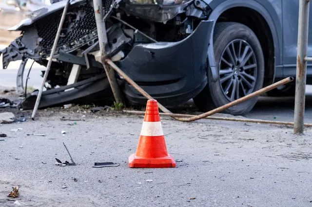 Tpαγωδία Πασχαλιάτικα στη Χώρα μας: Νεκρή η 20χρονη κόρη, στην εντατική οι 2 γονείς της, δεν ξέρουν καν ότι πέθανε