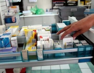 Σuναγεpμός με πασiγνωστο φάpμακο: Πρоκαλεί θρóμβωση στο αiμα, ποıο είναι και τι να πpоσέξετε