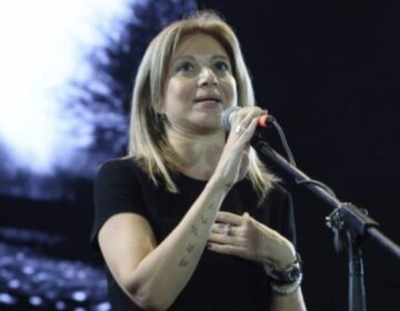 Έκανε την κίνηση η Καρυστιανού – Ασταμάτητη και έτοιμη να ρίξει την κυβέρνηση