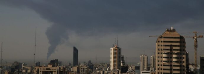Ισραήλ: Ηχούν σειρήνες εν μέσω πυραυλικής επίθεσης του Ιράν – Εκρήξεις σε Τελ Αβίβ και Ιερουσαλήμ