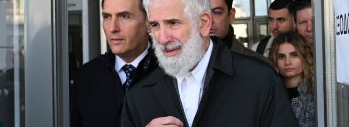 Δίκη Φιλιππίδη: Οι απίστευτες καταγγελίες για Τσαρούχα και η ένταση