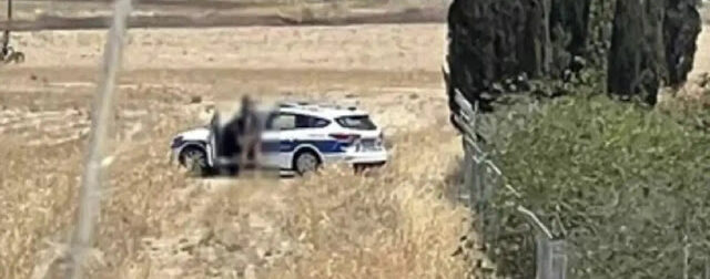 Τους τελείωσαν: Μόλις ανακοινώθηκε για τους αστυνομικούς που συνευpέθηκαν σε περιπολικό – Παντρεμένοι και με παιδιά