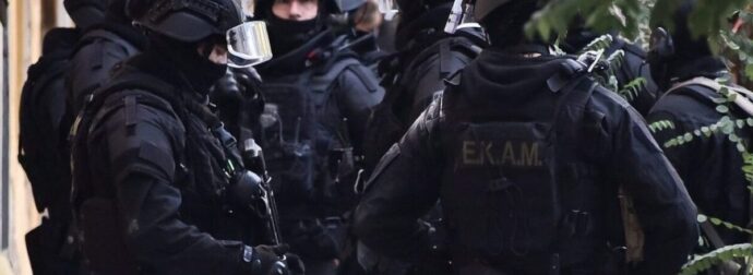 «Κόκκινος συναγερμός» ΤΩΡΑ στη Χώρα μας: Σε επιφυλακή ΕΛ.ΑΣ. και ΕΥΠ – Τα “επικίνδυνα σημεία” για τους πολίτες