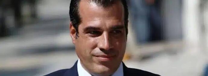 Ο Θάνος Πλεύρης στη θέση του Μάκη Βορίδη στο υπουργείο Μετανάστευσης και Ασύλου
