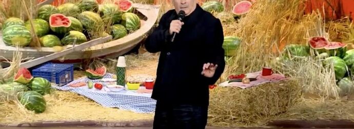 Το καλό το κράταγε για το τέλος: Η ατάκα του Λαζόπουλου για τον Άδωνι που έβαλε φωτιά στον αέρα του Mega