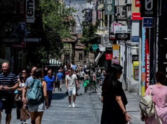 Το οξύ σύμπτωμα της νέας μετάλλαξης του κορονοϊού – «Όλοι περιγράφουν ότι δεν υποφέρεται»