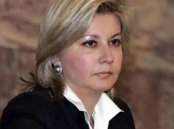 Σοκ στη δημοσιογραφική κοινότητα: Αυτός είναι ο γνωστός δημοσιογράφος που φέρεται να εκβίαζε τη Ζέττα Μακρή – Η πρώτη της δήλωση