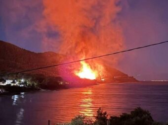 Συναγερμός μέσα στη νύχτα-νέα μεγάλη φωτιά στη χώρα