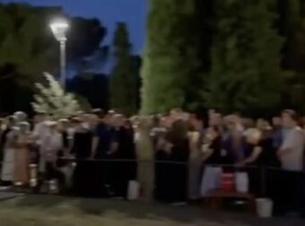 Χιλιάδες πιστοί προσκύνησαν τον τάφο του Άγιου Παΐσιου ανήμερα της εορτής του