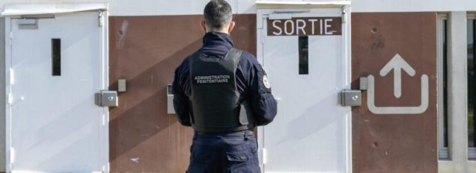 Απέδρασε από τις φυλακές