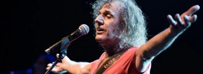 ΕΚΤΑΚΤΟ: ΜΑΘΕΥΤΗΚΕ ΓΙΑ ΤΟΝ ΒΑΣΙΛΗ ΠΑΠΑΚΩΝΣΤΑΝΤΙΝΟΥ