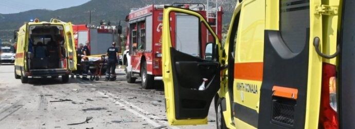 Τραγωδία πριν λίγο στην χώρα μας: Τρεις νεκροί σε φριχτό τροχαίο