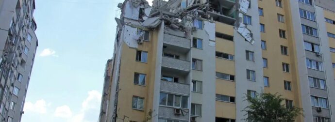 ΕΚΤΑΚΤΟ: ΕΚΡΗΞΗ ΑΕΡΙΟΥ ΣΕ ΠΟΛΥΚΑΤΟΙΚΙΑ – 6 ΝΕΚΡΟΙ, 4 ΑΓΝΟΟΥΜΕΝΟΙ ΚΑΙ 16 ΤΡΑΥΜΑΤΙΕΣ – ΕΘΝΙΚΟ ΠΕΝΘΟΣ ΣΤΗ ΧΩΡΑ