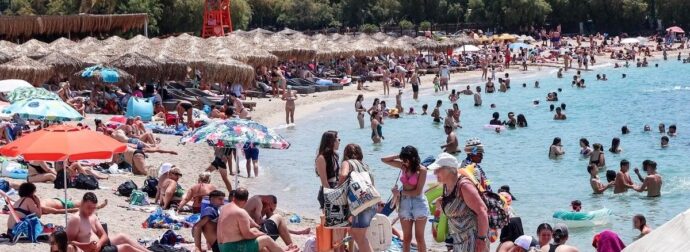 Σύρος δάγκωσε και έκοψε το αυτί Ισραηλινού τουρίστα στην παραλία του Αλίμου