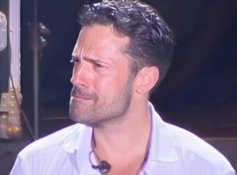 Δύσκολες ώρες για τον Κωνσταντίνο Αργυρό Αναβάλλεται συναυλία του στην Πρέβεζα – Σκοτώθηκε ο συνεργάτης του