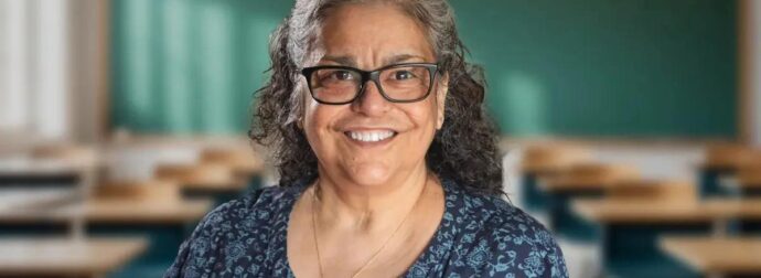 Δασκάλα τέθηκε σε διαθεσιμότητα επειδή αρνήθηκε να κατεβάσει έναν σταυρό από τον τοίχο της τάξης