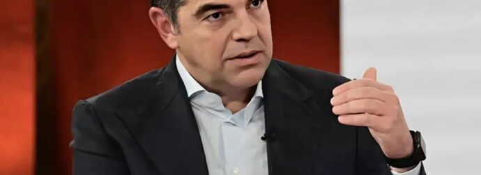 Τσίπρας: «Χρειάζεται ένας νέος πατριωτισμός απέναντι στην ολιγαρχία και την κλεπτοκρατία»