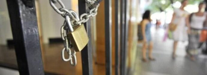 Σoκ βάζει λουκέτο μεγάλη εταιρεία, σταματάει η παραγωγή, στον αέρα 3000 υπάλληλοι