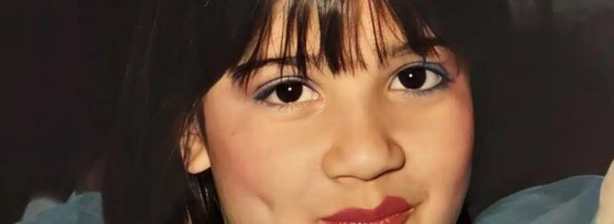 Πασίγνωστη Ελληνίδα μικρή, μελαχρινή και με αφέλειες – Σήμερα είναι μια από τις πιο εντυπωσιακές και επιτυχημένες γυναίκες στην Ελλάδα