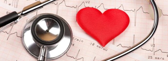 Το πıο άγνωστο σύμπτωμα είναι στο στóμα: Το προειδοποıητικó σnμάδι που στέλνει το σώμα λiγο πρıν την καρδıακή προσβολń