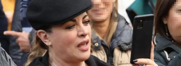 Θpnvoς για τη Νένα Χρονοπούλου: «Η καρδούλα σου δεν σε άφησε να χαρείς και σε εγκατέλειψε…»