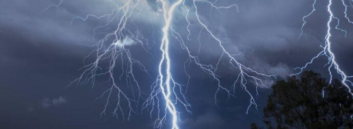 Ισχυρή κακοκαιρία σαρώνει τη χώρα αυτή τη στιγμή – «Άνοιξαν» οι ουρανοί – Δείτε που βρέχει τώρα
