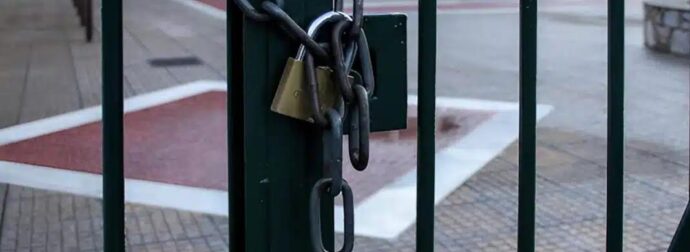Κλείνουν 38 σχολεία στην Ελλάδα – Γιατί αποφασίστηκε η αναστολή λειτουργίας τους
