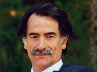 Αντώνης Τρίτσης: Ξεχασμένο το αυτοκίνητο του για 33 χρόνια σε γκαράζ του Δήμου Αθηναίων (video)