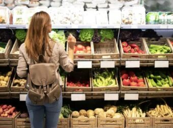 Σε ποια ελληνικά τρόφιμα βρέθηκαν τα περισσότερα φυτοφάρμακα – Τι αποκάλυψε νέος έλεγχος του ΥΠΑΑΤ