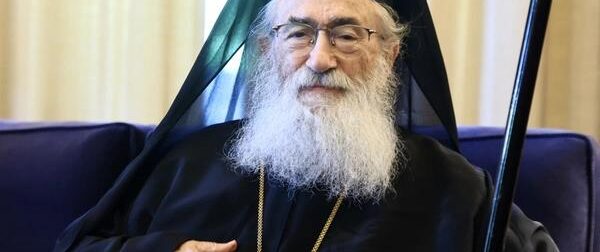 ΤΕΛΟΣ Ο ΑΡΧΙΕΠΙΣΚΟΠΟΣ