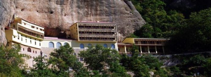 ΜΟΛΙΣ ΤΟΝ ΣΥΝΕΛΑΒΑΝ