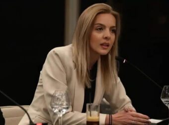 Δέσμευσαν Ferrari, Porsche, 30 αυτοκίνητα και 11 ακίνητα της Πόπης Σεμερτζίδου και συγγενών της