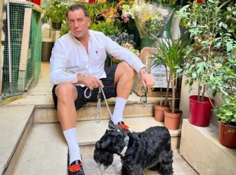 Γιώργος Μαζωνάκης: Σε βαθιά θλίψη μετά την απώλεια του αγαπημένου του σκύλου