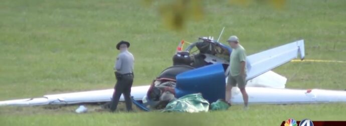 ΘΡΗΝΟΣ ΤΩΡΑ: ΣΥΝΤΡΙΒΗ ΑΕΡΟΠΛΑΝΟΥ – ΟΛΟΙ ΝΕΚΡΟΙ, ΑΝΑΜΕΣΑ ΤΟΥΣ ΠΑΣΙΓΝΩΣΤΟΣ ΤΡΑΓΟΥΔΙΣΤΗΣ