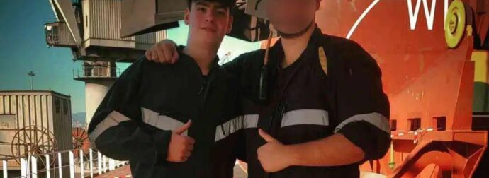 Θρήνος για τον 20χρονο ναυτικό – Μαθεύτηκε όλη η αλήθεια για το πως σκοτώθηκε σήμερα στο λιμάνι του Πειραιά