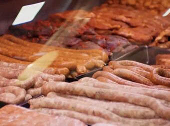 ΛΟΥΚΕΤΟ ΣΕ 3 ΚΡΕΟΠΩΛΕΙΑ ΜΕΤΑ ΤΟΝ ΘΑΝΑΤΟ 12ΧΡΟΝΗΣ