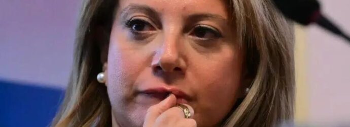 ΕΚΤΑΚΤΗ ΕΙΔΗΣΗ για Καρυστιανού