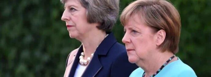 Γιατί όλες οι γυναίκες μετά τα 50 κóβουν τα μαλλιά τους κοντά;