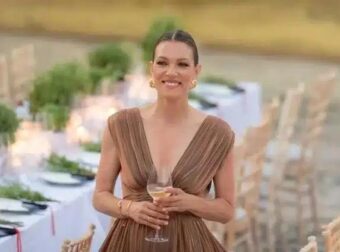 Όλοι σήμερα μιλάνε για τι μπομπονιέρες που είχε η Βίκυ Καγιά στην βάπτιση του γιου της – Η έξυπνη ιδέα, το φανταστικό χρώμα και το όνομα