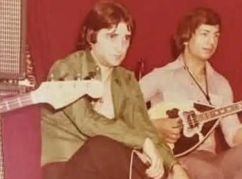 Πασίγνωστος Έλληνας τραγουδιστής που έμεινε στην ιστορία σε ηλικίας μόλις 26 χρονών