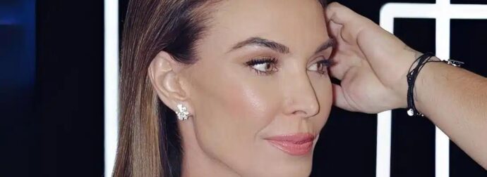 «Έβγαλε μαχαίρι» και την τέλειωσε: Αυτή είναι η πασίγνωστη παρουσιάστρια που πέταξε έξω την Τατιάνα από τον ΣΚΑΪ