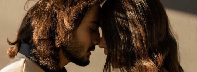 Auτά είναι τα ζώδια που ταιριάζουν απόλuτα μεταξύ τους