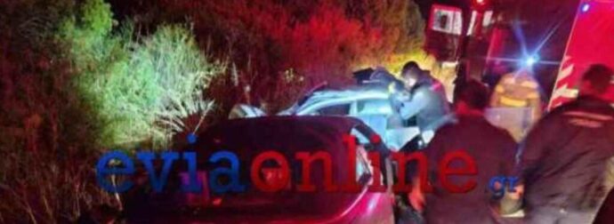 Σοβαρό τροχαίο με τουλάχιστον 5 άτομα εγκλωβισμένα μετά από σφοδρή σύγκρουση δυο αυτοκινήτων