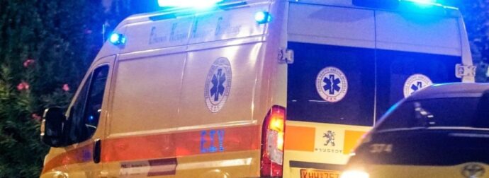 Τροχαίο δυστύχημα πριν λίγο – Συναγερμός στα ασθενοφόρα του ΕΚΑΒ (ΕΙΚΟΝΕΣ ΣΟΚ)