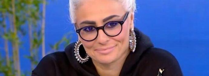 Μεγάλη έκπληξη: Σε ποια εκπομπή έκλεισε η Άρια Καλύβα μετά το κόψιμο της εκπομπής της Τατιάνας Στεφανίδου