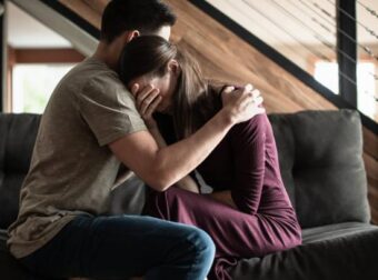 Ο Οκτώβριος τελειώνει πολύ δύσκολα για εσάς: Τα 3 Zώδια που η ζωή τους αλλάζει με απρόσμενους τρόπους