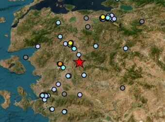 Ισχυρός σεισμός ΤΩΡΑ
