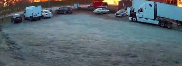 Συντριβή αεροσκάφους με 9 νεκρούς και δεκάδες τραυματίες