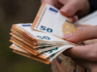 Tέλoς το EKTAKTO βοήθημα για χιλιάδες νοικοκυριά